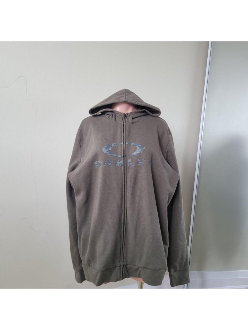 Oakley Dark Green Camo Print Streetwear Zip Up Hoodie (L)